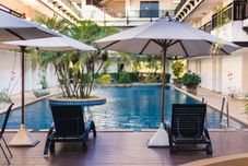 수영장 Gassan Legacy Golf Club