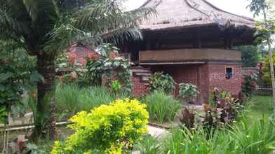 Exterior 4 Cendrawasih Bungalows