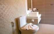 In-room Bathroom 5 My Hotel Phuket