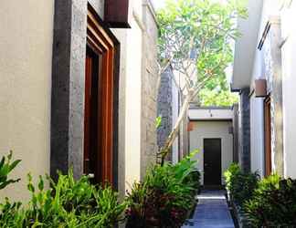 Exterior 2 Puri Mesari Suites