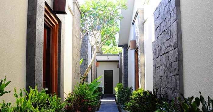 Bangunan Puri Mesari Suites