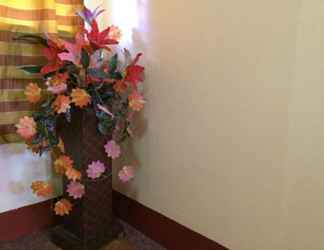 Lobi 2 Agustina Serviced Apartments