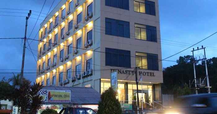 Exterior Dynasty Hotel 