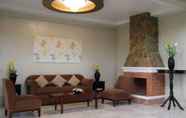 Lobby 6 Q Hotel Tagaytay