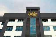 ภายนอกอาคาร Golden Hotel (KK)