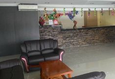 ロビー 3 Golden Hotel (KK)