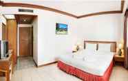 Kamar Tidur 4 Rattana Mansion Phuket Town