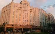 Bangunan 2 Favila Condotel - 150 Newport Boulevard