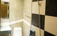 Toilet Kamar 6 Hive28