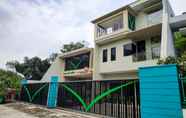 Exterior 2 Rumah Verd