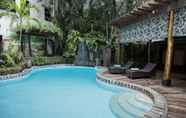 Kolam Renang 6 The Legend Villas