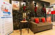 Common Space 4 RedDoorz Premium near Greenbelt Makati - Vaccinated Staff 