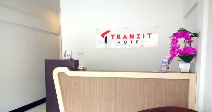 ภายนอกอาคาร Tranzit Hotel