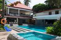 Swimming Pool White House Beach Resort Boracay