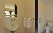 Toilet Kamar 5 Magnolia Bed & Breakfast