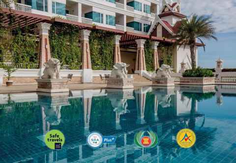 Kolam Renang Grand Pacific Sovereign Resort & Spa (SHA Plus+)