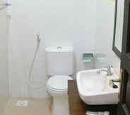 Toilet Kamar 7 Hotel Satya Nugraha Syariah