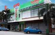 ภายนอกอาคาร 5 OYO 479 The Green Hotel