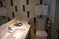 Phòng tắm bên trong The Crystal Hotel Buriram