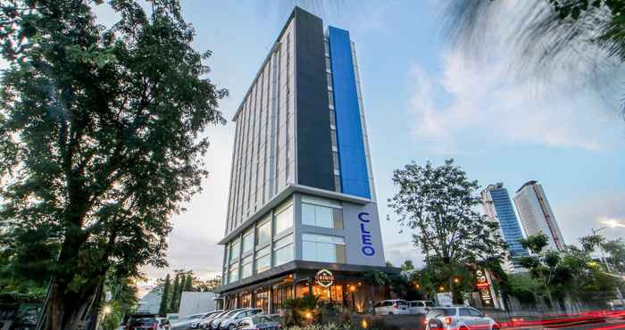 Bangunan Cleo Hotel Jemursari Surabaya