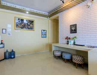 Lobby 2 Yani Homestay