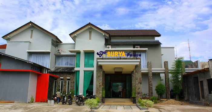 Luar Bangunan Hotel Surya Palace Syariah