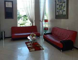 Lobby 2 Hotel Surya Palace Syariah