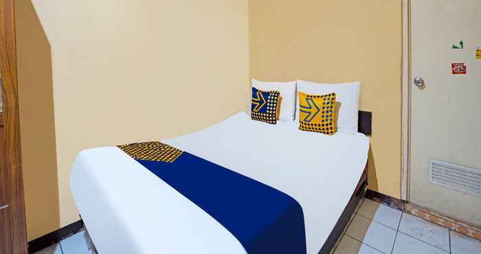 Kamar Tidur SPOT ON 91695 Hotel Benteng Portugis