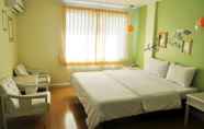 Kamar Tidur 5 Roma Hotel