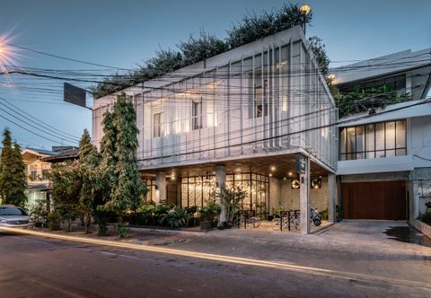 外観 Once Again Hostel