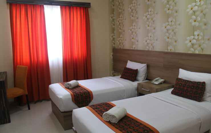 New d'Dhave Hotel Padang - Deluxe Twin Room Only Smoking