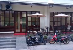 Exterior 3 Legenda Beril Hostel