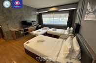 Kamar Tidur The Terminal Hotel