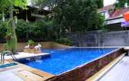 Swimming Pool 3 Reuan Thai Village