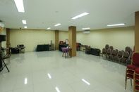 Functional Hall Townhouse OAK Hotel Fiducia Pondok Gede Jakarta