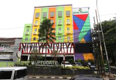 外部的 3 Townhouse OAK Hotel Fiducia Pondok Gede Jakarta