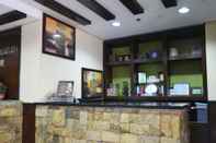 Lobby Crosswinds Resort Suites