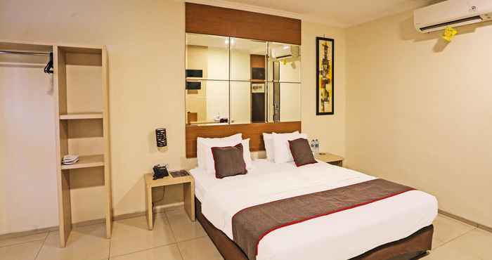 Bedroom Super OYO Townhouse OAK Hotel Fiducia Serpong