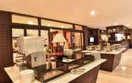 ร้านอาหาร 6 Boss Suites Nana Hotel