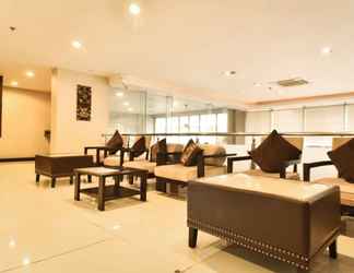 Lobby 2 Boss Suites Nana Hotel