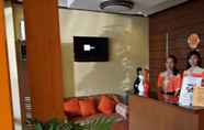 Lobi 4 Pacific Palm Suites