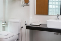 In-room Bathroom One Pacific Hotel and Serviced Apartments