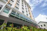 ภายนอกอาคาร One Pacific Hotel and Serviced Apartments