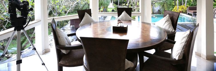 Lobby Urbanest Inn Villa Seminyak