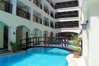 สระว่ายน้ำ Golden Phoenix Hotel Boracay