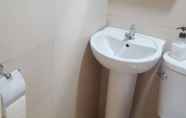 Toilet Kamar 7 City Stay Inns - Makati City Hall