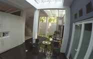 Common Space 6 Mahoni Homestay Jogja