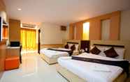 Bedroom 3 Amnuaysuk Hotel