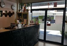 Lobby 5 De Talak Hostel
