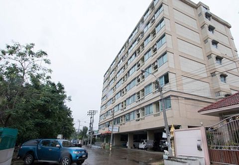 外部的 The Garden Place Bangkok ( Ngamwongwan )